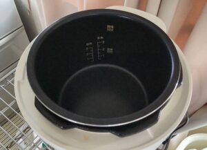 電気圧力鍋の鍋部分